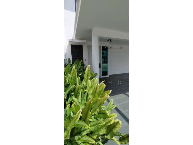 Semi-Detached House for Sale in Kajang (Selangor) - Azira Ahmad - Exterior - PropertyGuru.com.my