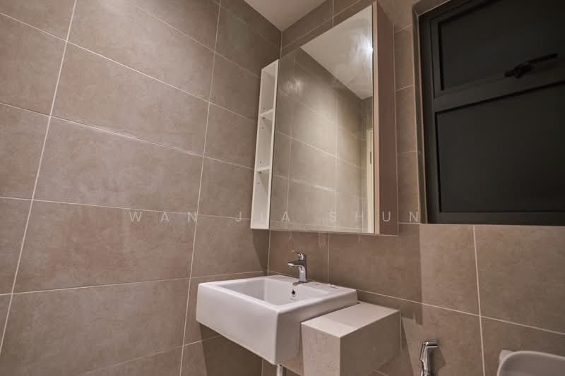 Condominium for Rent at Lakeville Residence - Wan Jia Shun - Bathroom - PropertyGuru.com.my