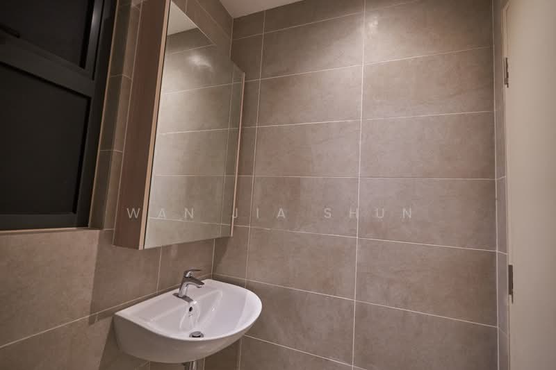 Condominium for Rent at Lakeville Residence - Wan Jia Shun - Bathroom - PropertyGuru.com.my