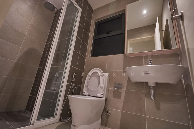 Condominium for Rent at Lakeville Residence - Wan Jia Shun - Bathroom - PropertyGuru.com.my