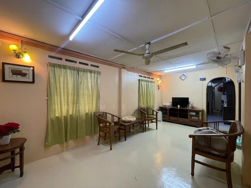 Bungalow for Sale in Ampang (Selangor) - Nadzmie Nasir - Living Room - PropertyGuru.com.my