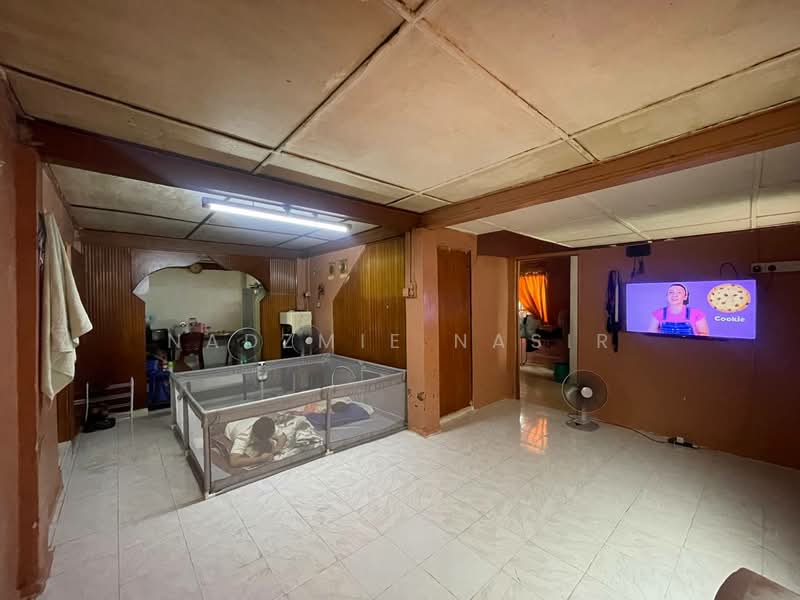 Bungalow for Sale in Ampang (Selangor) - Nadzmie Nasir - Living Room - PropertyGuru.com.my