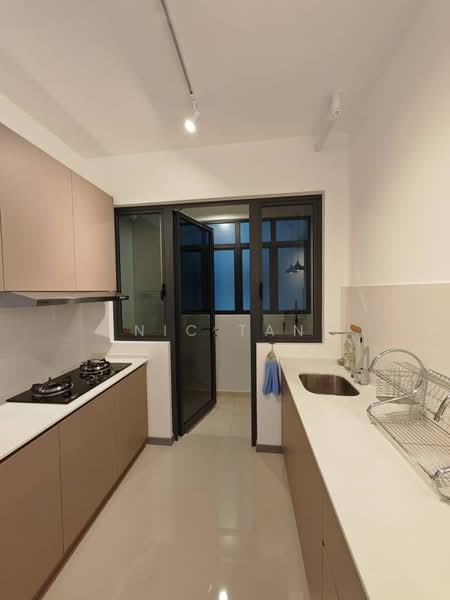 Servis Apartment untuk Dijual di United Point (Residensi Berpadu) - Nic Tan - PropertyGuru.com.my