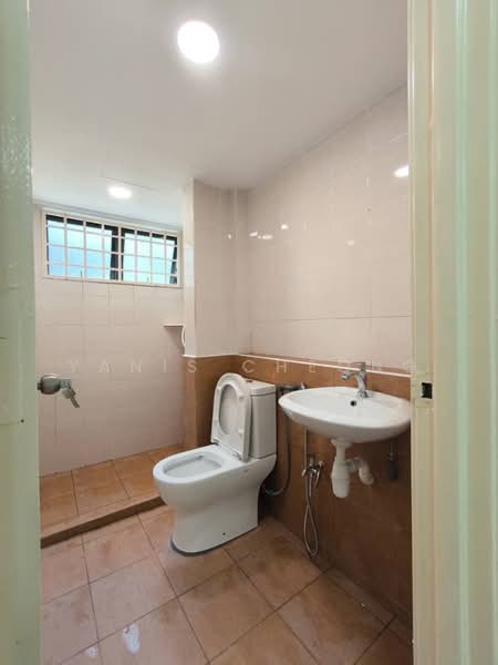 Apartment for Rent at Ixora - Yanis Cheong - Bathroom - PropertyGuru.com.my