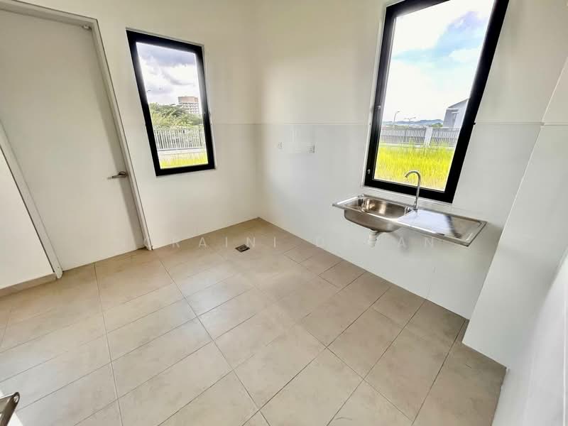 Semi-Detached House for Sale in Sungai Buloh (Selangor) - Noraini Dahan - Interior - PropertyGuru.com.my