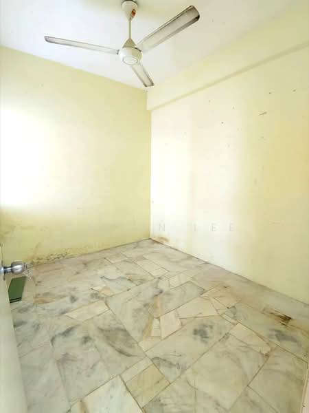 Apartment for Sale at Taman Desa Kempas - Calvin Lee - PropertyGuru.com.my