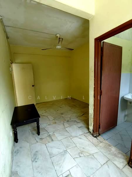 Apartment for Sale at Taman Desa Kempas - Calvin Lee - PropertyGuru.com.my