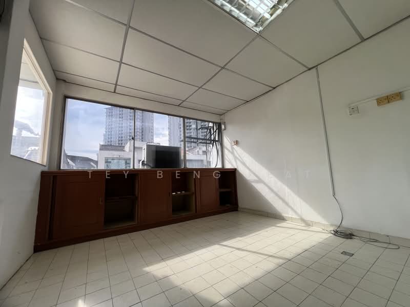 Shop / Office for Rent in Subang Jaya (Selangor) - Tey Beng Keat - Interior - PropertyGuru.com.my