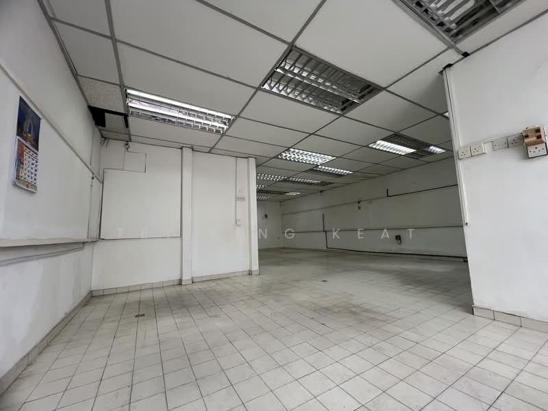 Shop / Office for Rent in Subang Jaya (Selangor) - Tey Beng Keat - Interior - PropertyGuru.com.my