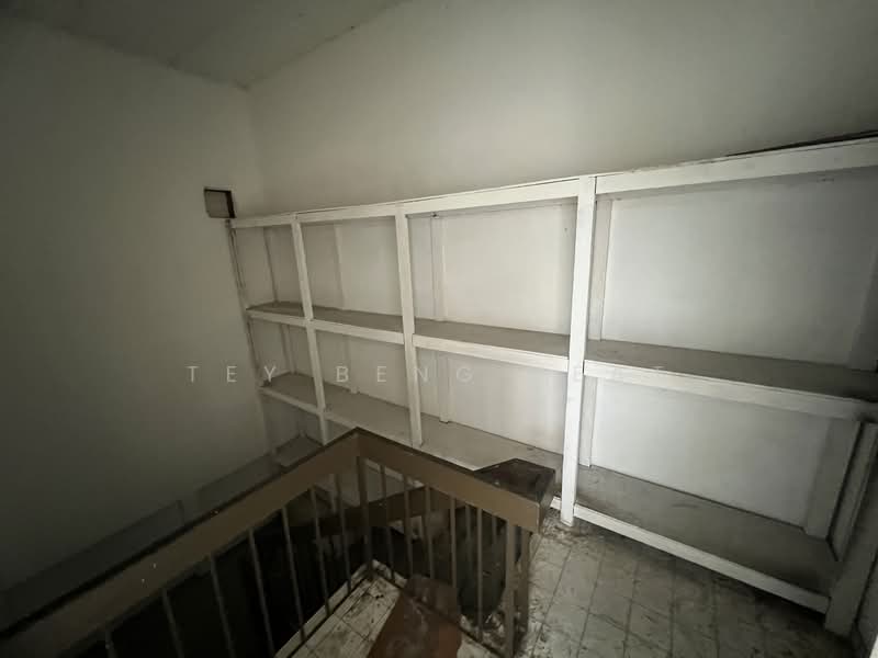 Shop / Office for Rent in Subang Jaya (Selangor) - Tey Beng Keat - Interior - PropertyGuru.com.my