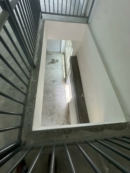 Warehouse for Rent in Kuching (Sarawak) - Jeno Tan - Corridor - PropertyGuru.com.my