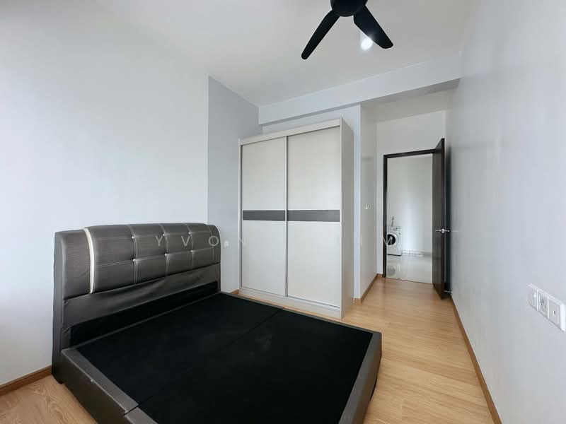 Servis Apartment untuk Dijual di Bay Point @ Country Garden Danga Bay - Yvonne Lim - Bedroom - PropertyGuru.com.my