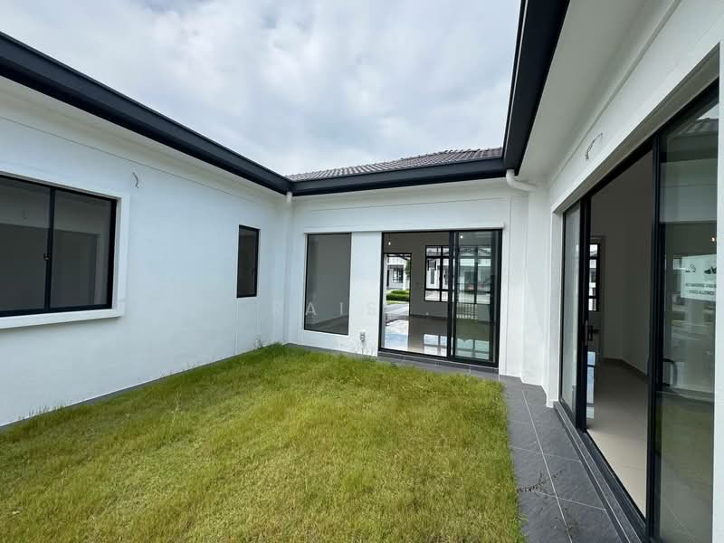 Rumah Teres 1 Tingkat untuk Dijual di Kuala Selangor (Selangor) - RAIS . - Exterior - PropertyGuru.com.my