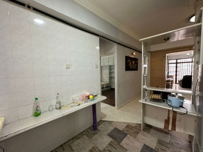 Kondominium untuk Disewa di Sunny Ville Condominium - Xinnee . - Kitchen - PropertyGuru.com.my