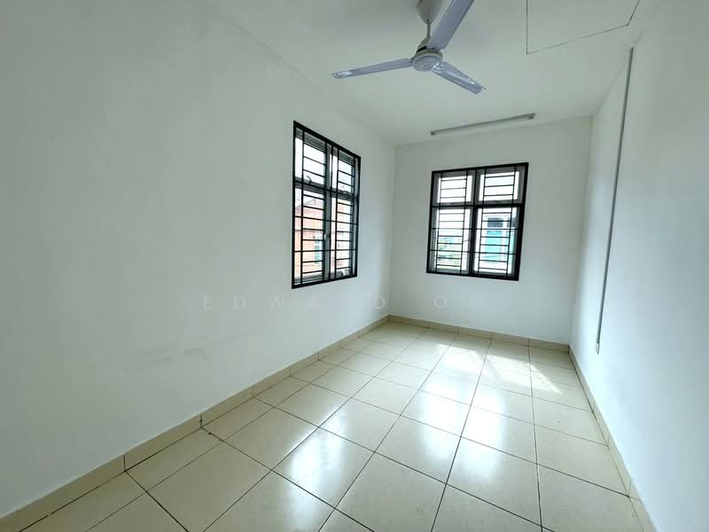 2-storey Terraced House for Sale in Taman Scientex Senai (Senai) - Edward Oo - Interior - PropertyGuru.com.my
