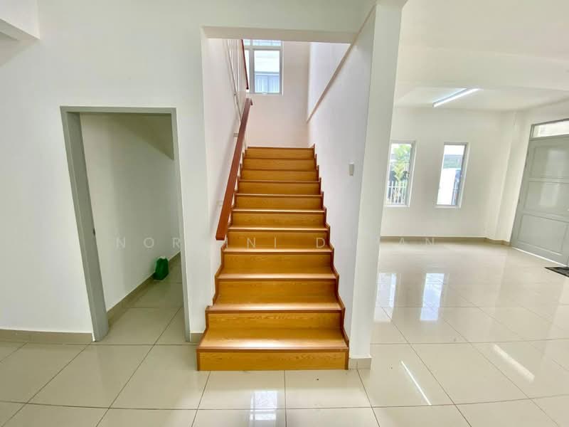 Rumah Berkembar untuk Dijual di Putra Heights (Subang Jaya) - Noraini Dahan - Interior - PropertyGuru.com.my