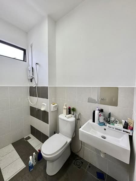 Rumah Teres 2 Tingkat untuk Dijual di Pasir Gudang (Johor) - Joyceline Yii - PropertyGuru.com.my
