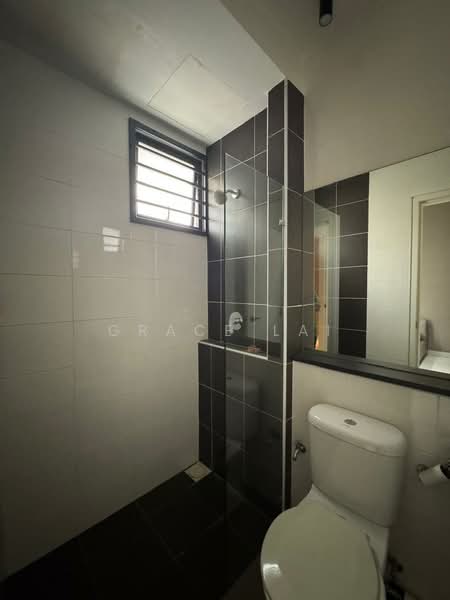 Semi-Detached House for Rent in Telok Panglima Garang (Selangor) - Grace Lai - Bathroom - PropertyGuru.com.my