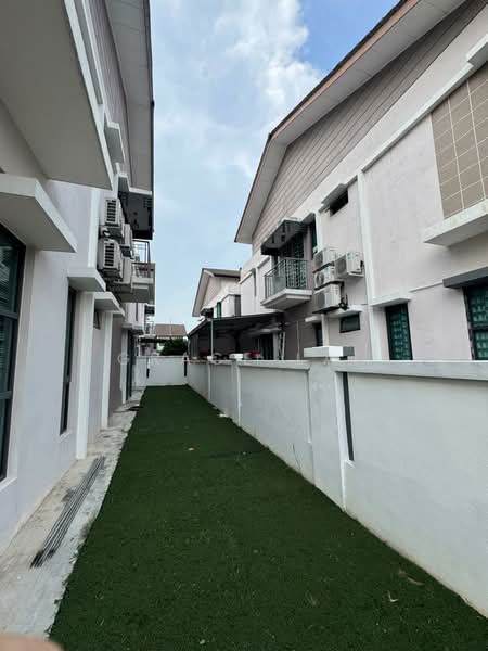 Semi-Detached House for Rent in Telok Panglima Garang (Selangor) - Grace Lai - Exterior - PropertyGuru.com.my