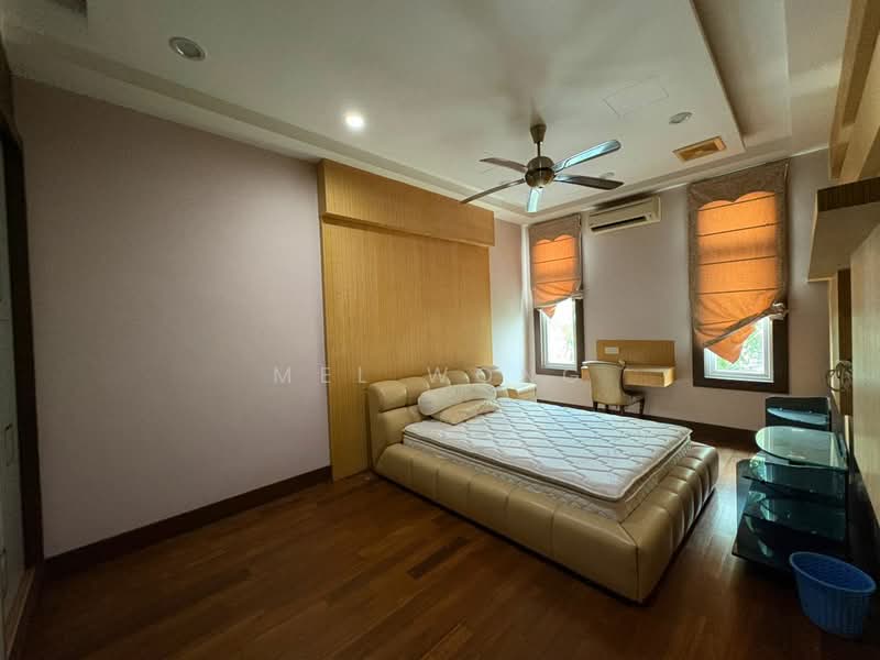 Rumah Banglo untuk Dijual di Bandar Mahkota Cheras (Cheras) - Mel Wong - Bedroom - PropertyGuru.com.my