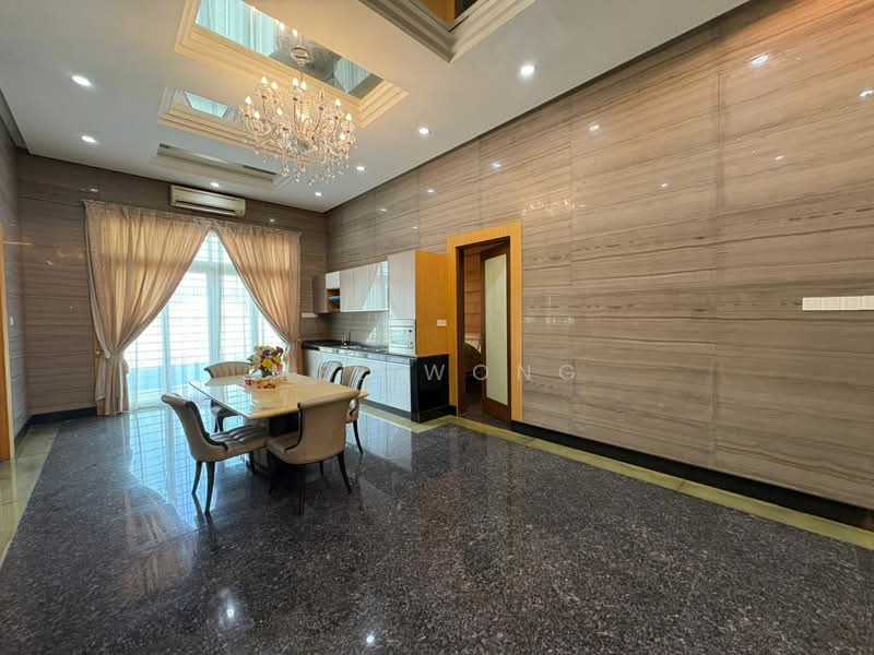 Rumah Banglo untuk Dijual di Bandar Mahkota Cheras (Cheras) - Mel Wong - Dining Room - PropertyGuru.com.my