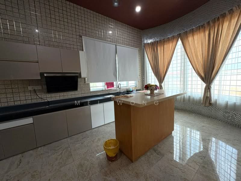 Rumah Banglo untuk Dijual di Bandar Mahkota Cheras (Cheras) - Mel Wong - Kitchen - PropertyGuru.com.my