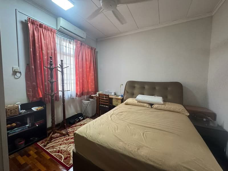 Semi-Detached House for Sale in Petaling Jaya (Selangor) - Shirley Ng - Bedroom - PropertyGuru.com.my
