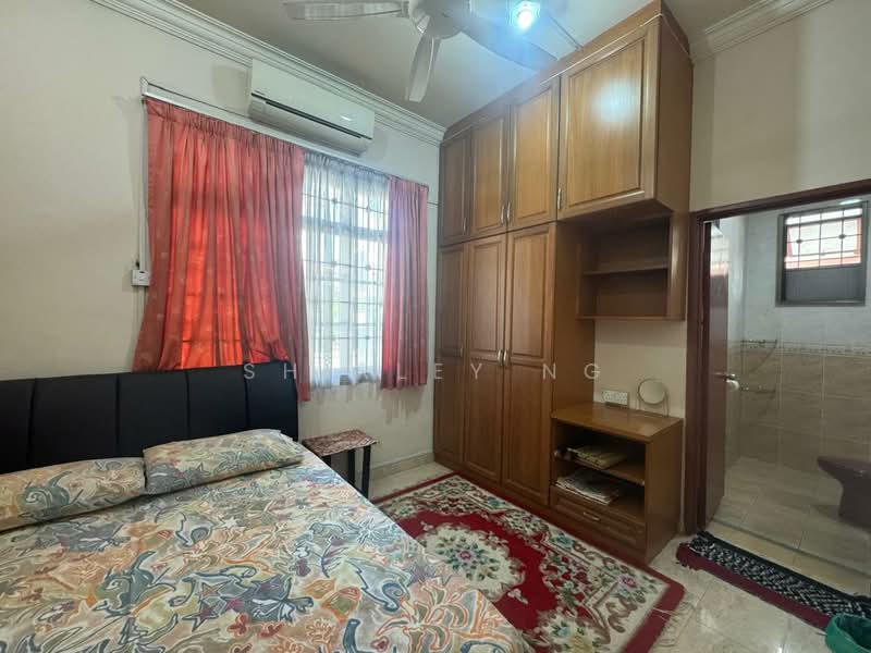 Semi-Detached House for Sale in Petaling Jaya (Selangor) - Shirley Ng - Bedroom - PropertyGuru.com.my