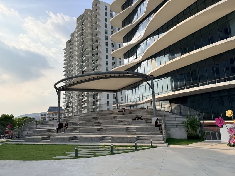 Service Residence for Sale at Senada Residence @ KLGCC Resort - Nick Chan - PropertyGuru.com.my