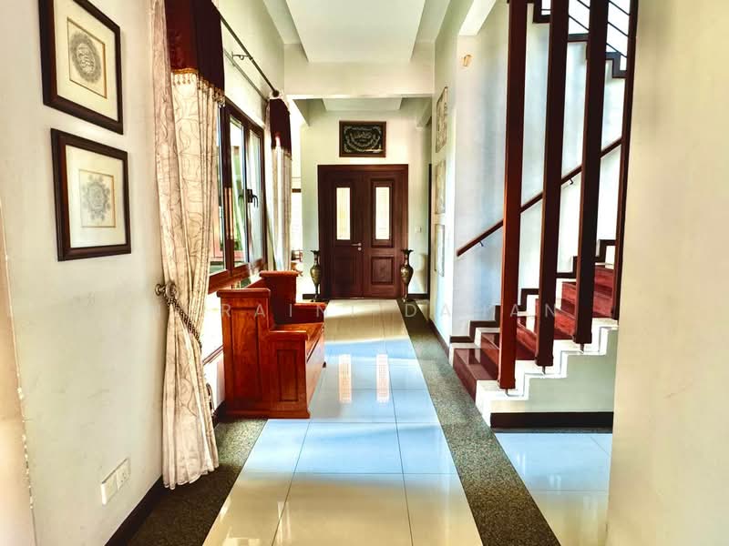 Semi-Detached House for Sale in Bukit Jelutong (Shah Alam) - Noraini Dahan - PropertyGuru.com.my