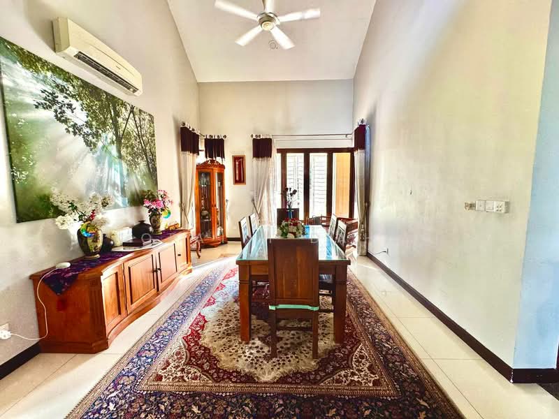 Semi-Detached House for Sale in Bukit Jelutong (Shah Alam) - Noraini Dahan - PropertyGuru.com.my
