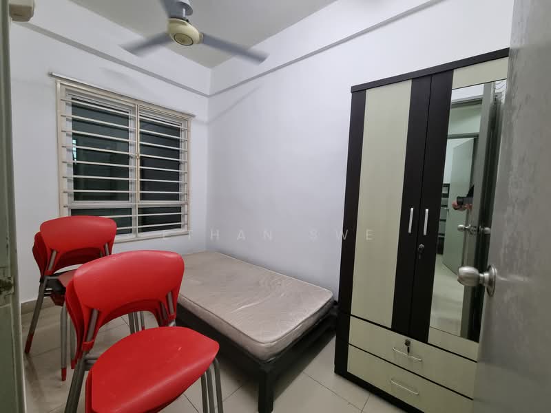 Kondominium untuk Dijual di Casa Residenza - Ethan Swe - Bedroom - PropertyGuru.com.my