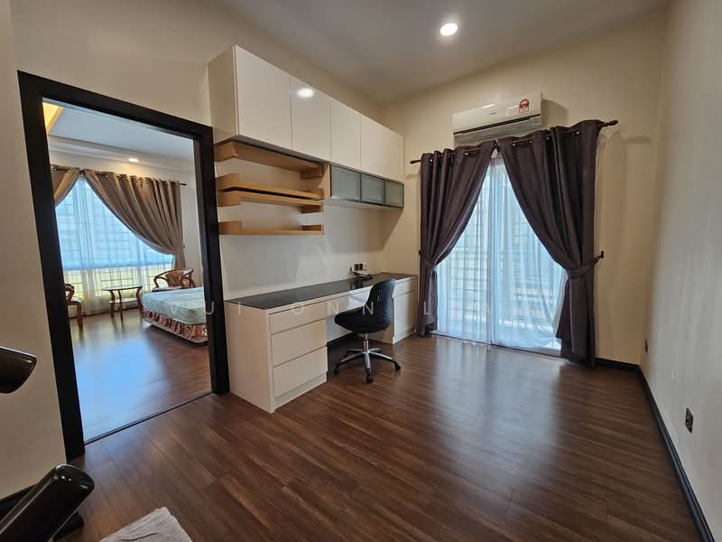 Semi-Detached House for Sale in Kota Kinabalu (Sabah) - Vui Onn Liaw - Bedroom - PropertyGuru.com.my