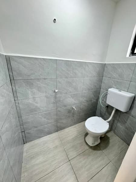 Rumah Teres 2 Tingkat untuk Dijual di Ulu Tiram (Johor) - Dominic Chow - Bathroom - PropertyGuru.com.my