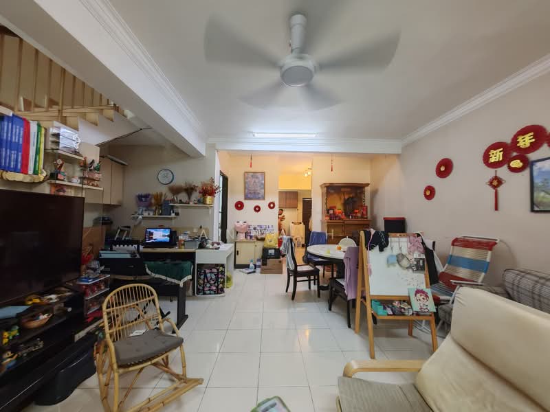 Rumah Teres 2 Tingkat untuk Dijual di Ampang Saujana (Ampang) - Anna H - Living Room - PropertyGuru.com.my