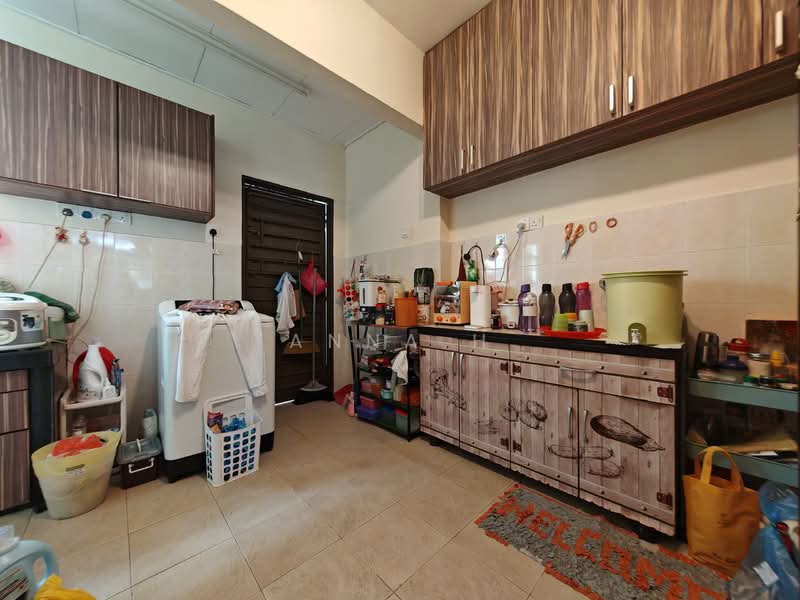 Rumah Teres 2 Tingkat untuk Dijual di Ampang Saujana (Ampang) - Anna H - Kitchen - PropertyGuru.com.my