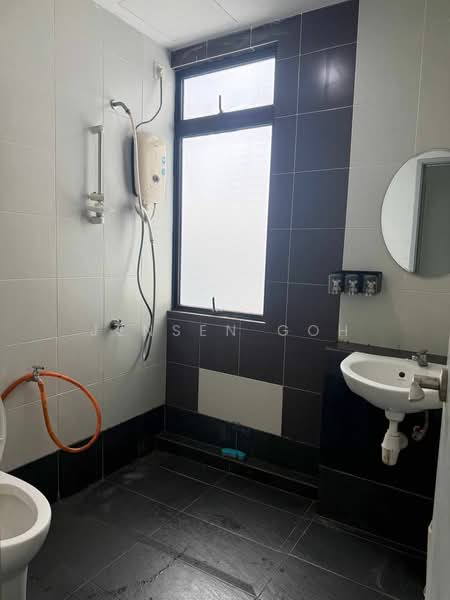 Pangsapuri untuk Dijual di Austin Regency (Pangsapuri Austin Perdana) - Jensen Goh - Bathroom - PropertyGuru.com.my