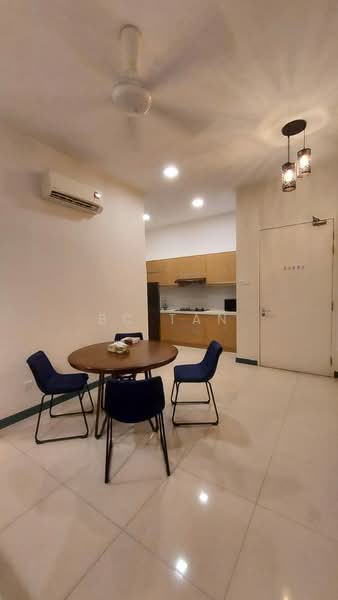 Servis Apartment untuk Disewa di South View - BC TAN - Dining Room - PropertyGuru.com.my