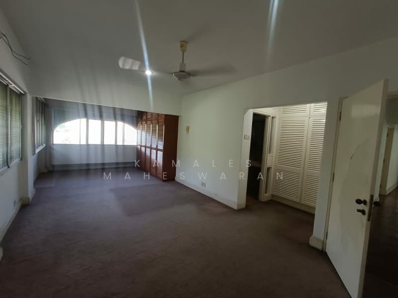 Rumah Banglo untuk Dijual di Taman Bukit Pantai (Bangsar) - Kamales Maheswaran - Living Room - PropertyGuru.com.my