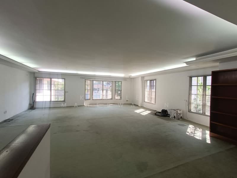 Rumah Banglo untuk Dijual di Taman Bukit Pantai (Bangsar) - Kamales Maheswaran - Living Room - PropertyGuru.com.my