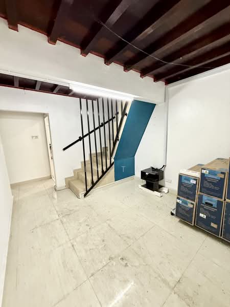 1-storey Terraced House for Sale in Taman Molek (Johor Bahru) - Yik Tat - PropertyGuru.com.my