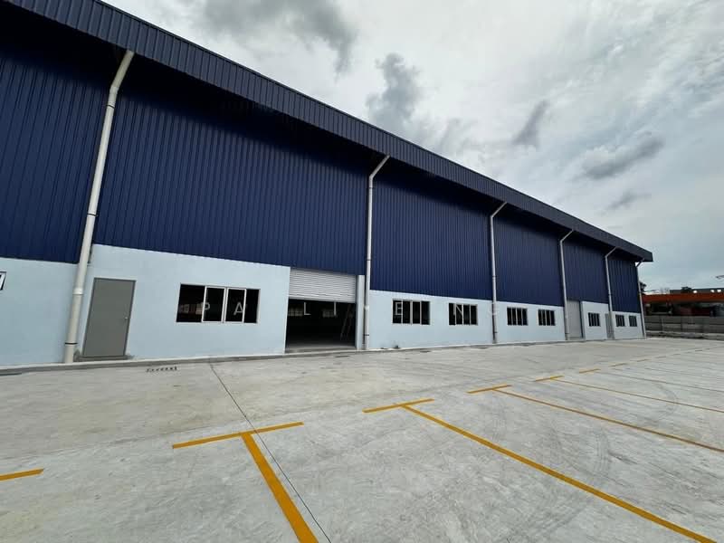 Detached Factory for Sale in Taman Desa Jaya (Johor Bahru) - Pauline Ng - Exterior - PropertyGuru.com.my