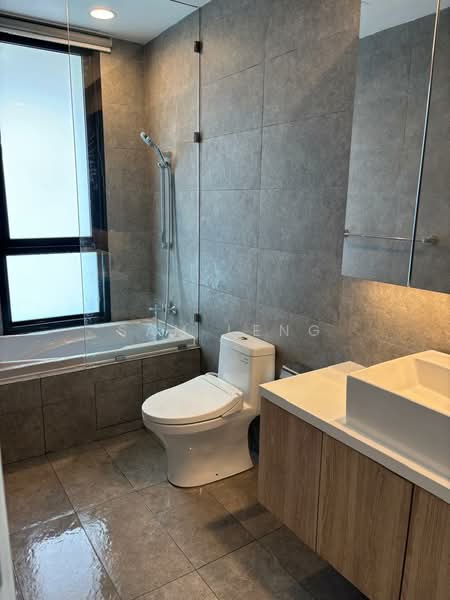 Rumah Teres 2 Tingkat untuk Dijual di Kota Kemuning (Shah Alam) - Sam Leng - Bathroom - PropertyGuru.com.my