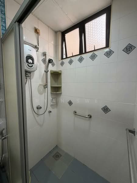 Condominium for Sale at Mutiara Oriental - Ryan Swe - Bathroom - PropertyGuru.com.my