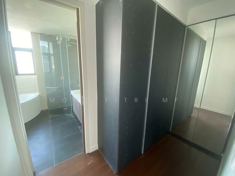 Condominium for Sale at D'Rapport - Mohd Fitri MF - Bathroom - PropertyGuru.com.my