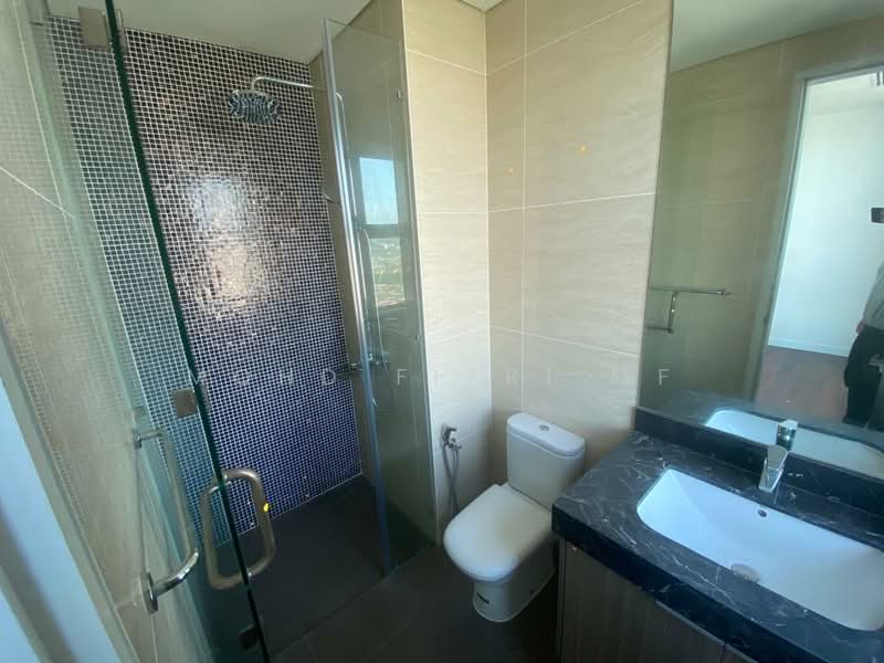 Condominium for Sale at D'Rapport - Mohd Fitri MF - Bathroom - PropertyGuru.com.my