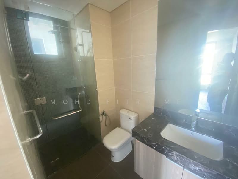 Condominium for Sale at D'Rapport - Mohd Fitri MF - Bathroom - PropertyGuru.com.my