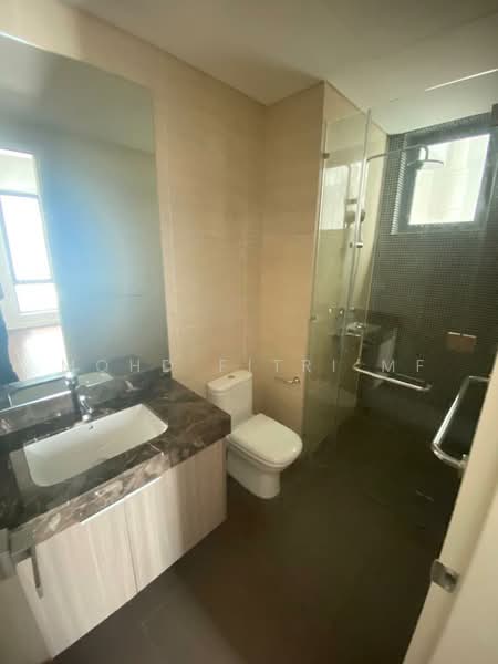 Condominium for Sale at D'Rapport - Mohd Fitri MF - Bathroom - PropertyGuru.com.my