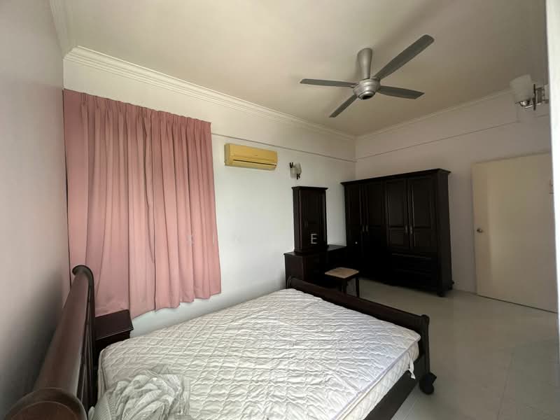 Kondominium untuk Disewa di Bayswater Resort Condominium - Xinnee . - Bedroom - PropertyGuru.com.my