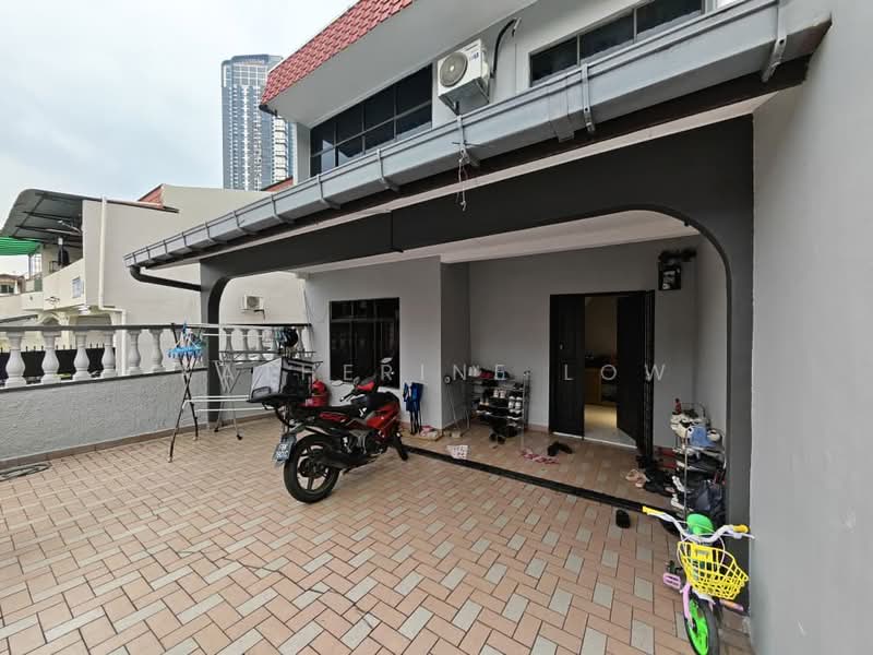 Rumah Teres 2 Tingkat untuk Dijual di Taman Century (Johor Bahru) - Katherine Low - Exterior - PropertyGuru.com.my